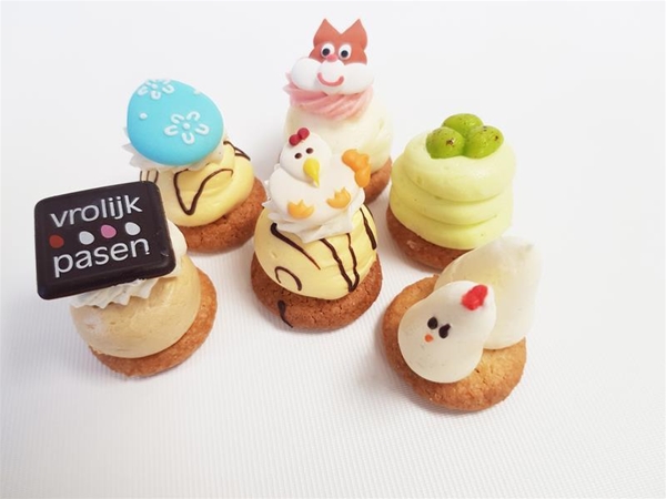 Luxe koek 12 stuks doosje